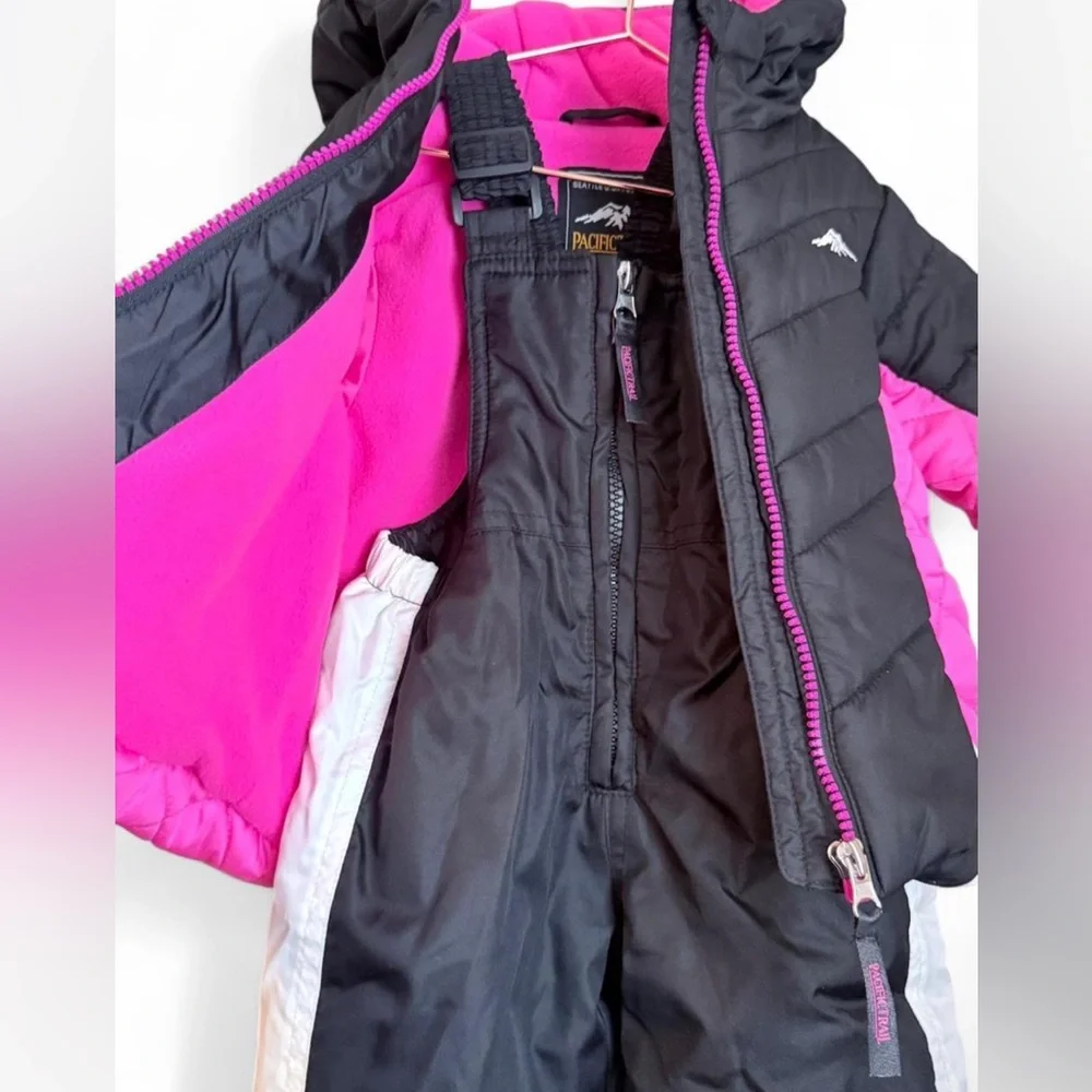 Girls Kids Pacific Trail Two Piece‎ pink and black winter vacation snowsuit